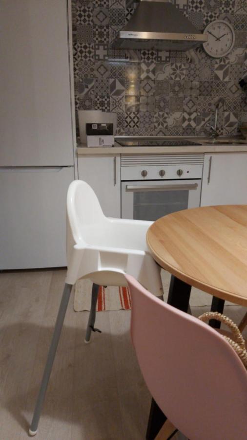 Vivienda Con Terraza En Playas De Baionaアパートメント エクステリア 写真