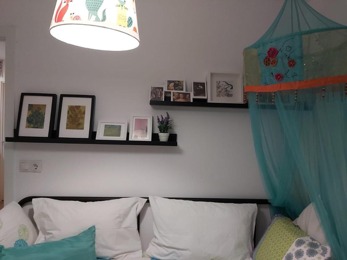 Vivienda Con Terraza En Playas De Baionaアパートメント エクステリア 写真