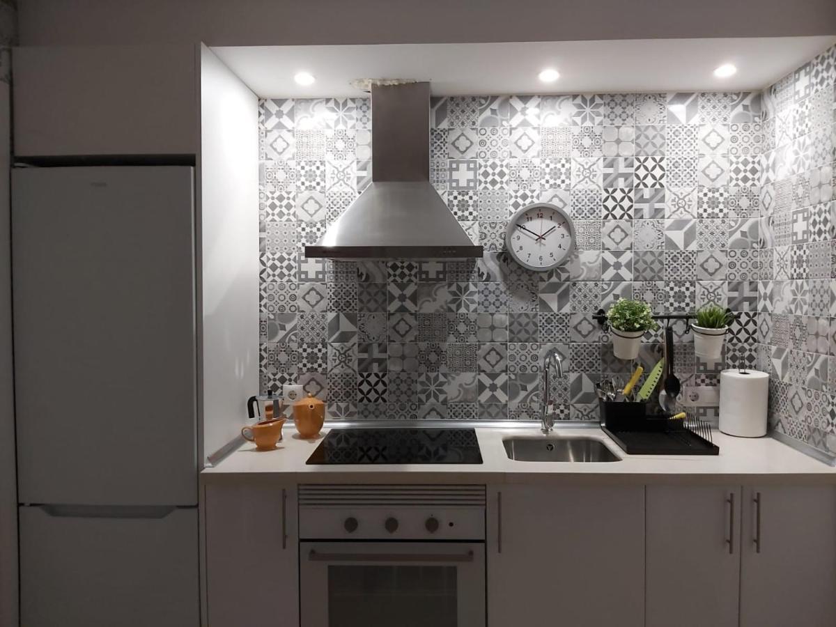 Vivienda Con Terraza En Playas De Baionaアパートメント エクステリア 写真