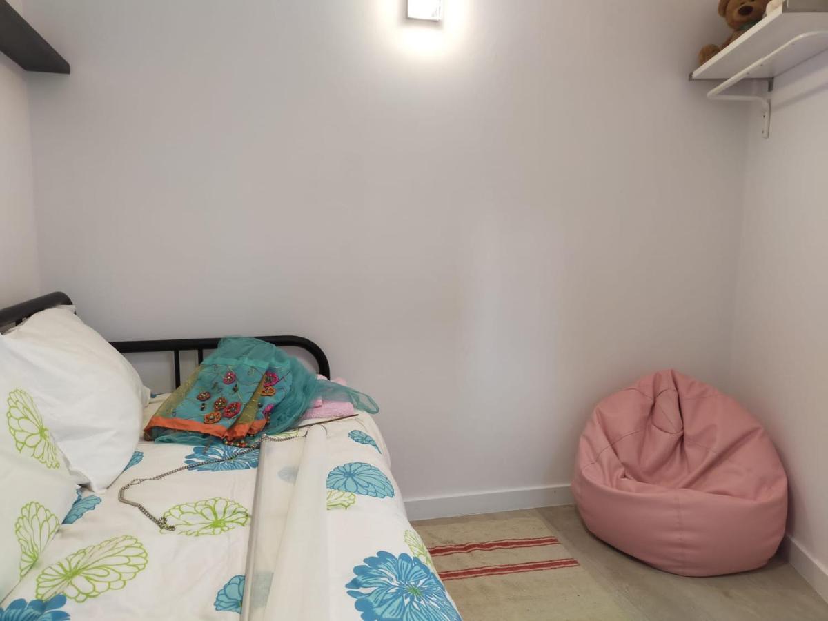 Vivienda Con Terraza En Playas De Baionaアパートメント エクステリア 写真